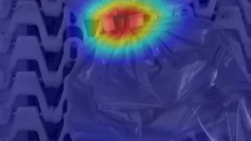 Classification heatmap generated by MERLIC 5 highlighting defect areas on toast packaging using deep learning.