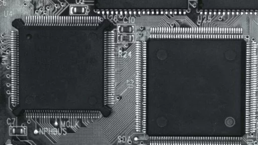 Board image with marked components, analyzed through 3D measurement to detect height differences.